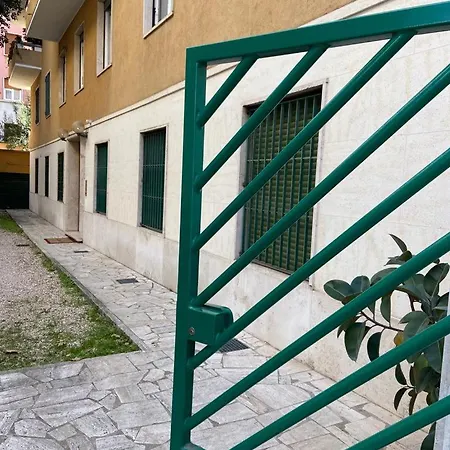 Superior Next Colosseo A/c Wo Fi 3 Bedrooms Apartamento