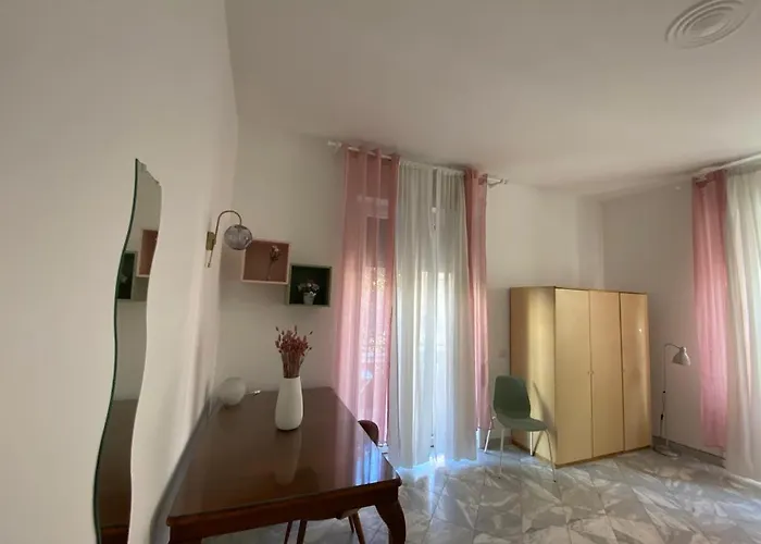 Superior Next Colosseo A/c Wo Fi 3 Bedrooms Apartment Rome